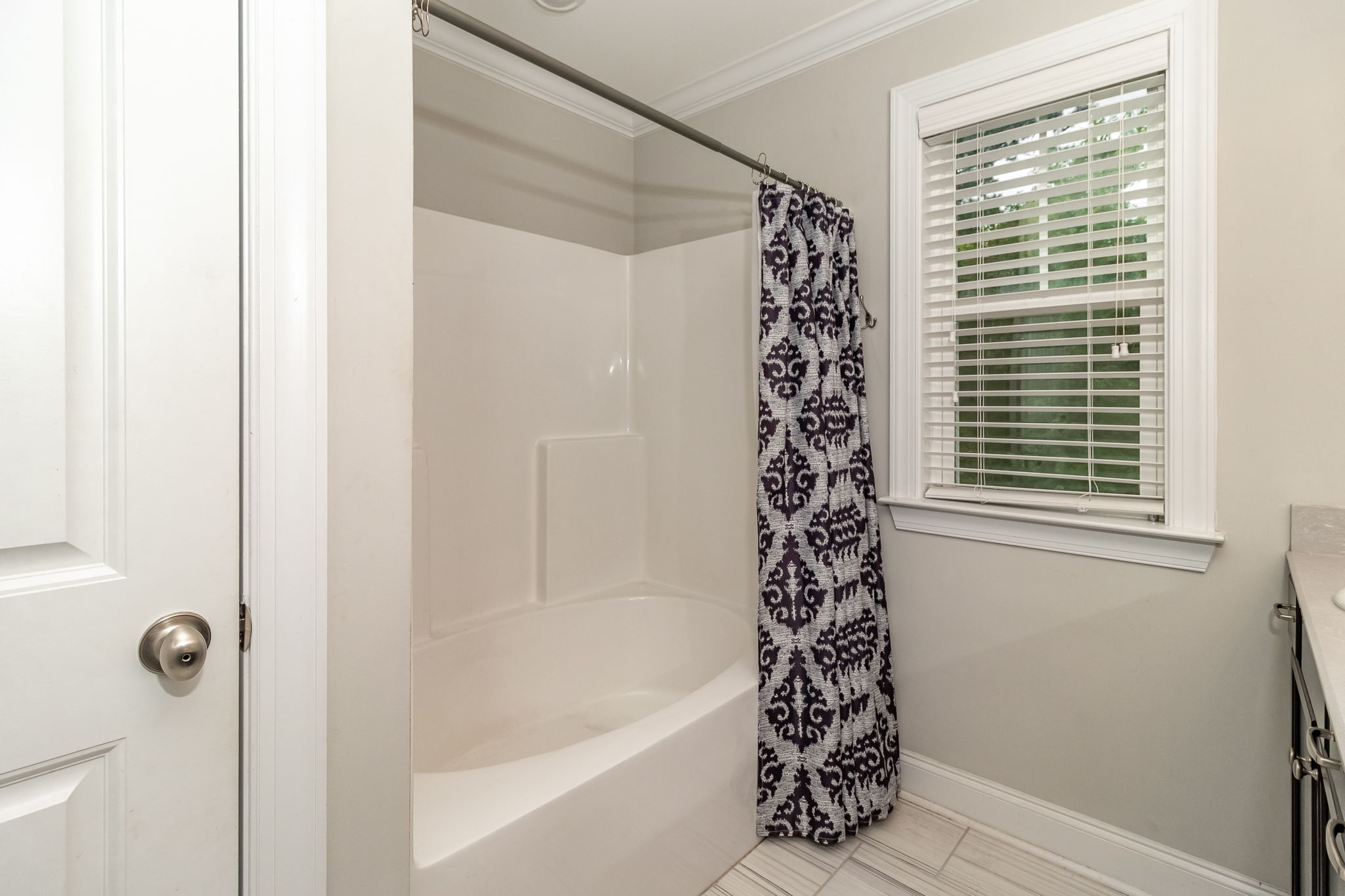 Owner's En-Suite Bath