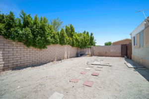 1500 E San Rafael Dr, Palm Springs, CA 92262, USA Photo 21