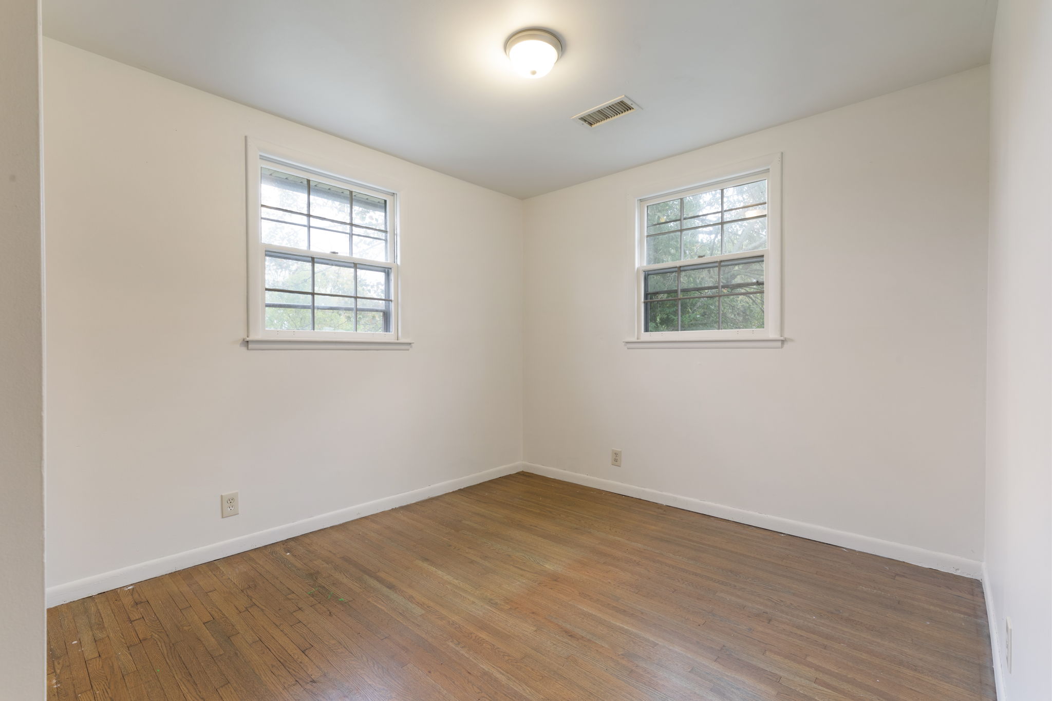 533 Maplewood Ln, Nashville, TN 37216, US Photo 23