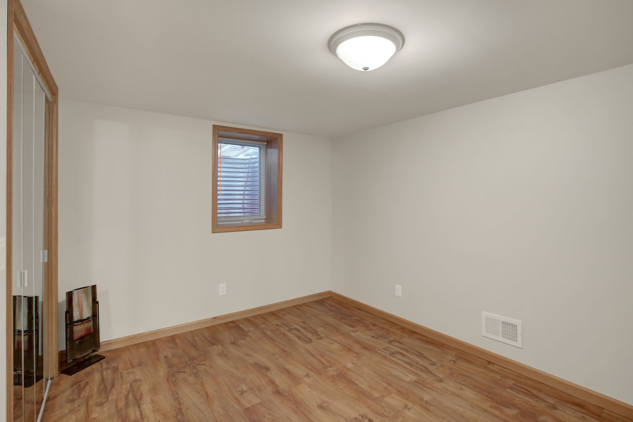 2181 Lakeaires Blvd, White Bear Lake, MN 55110, US Photo 27