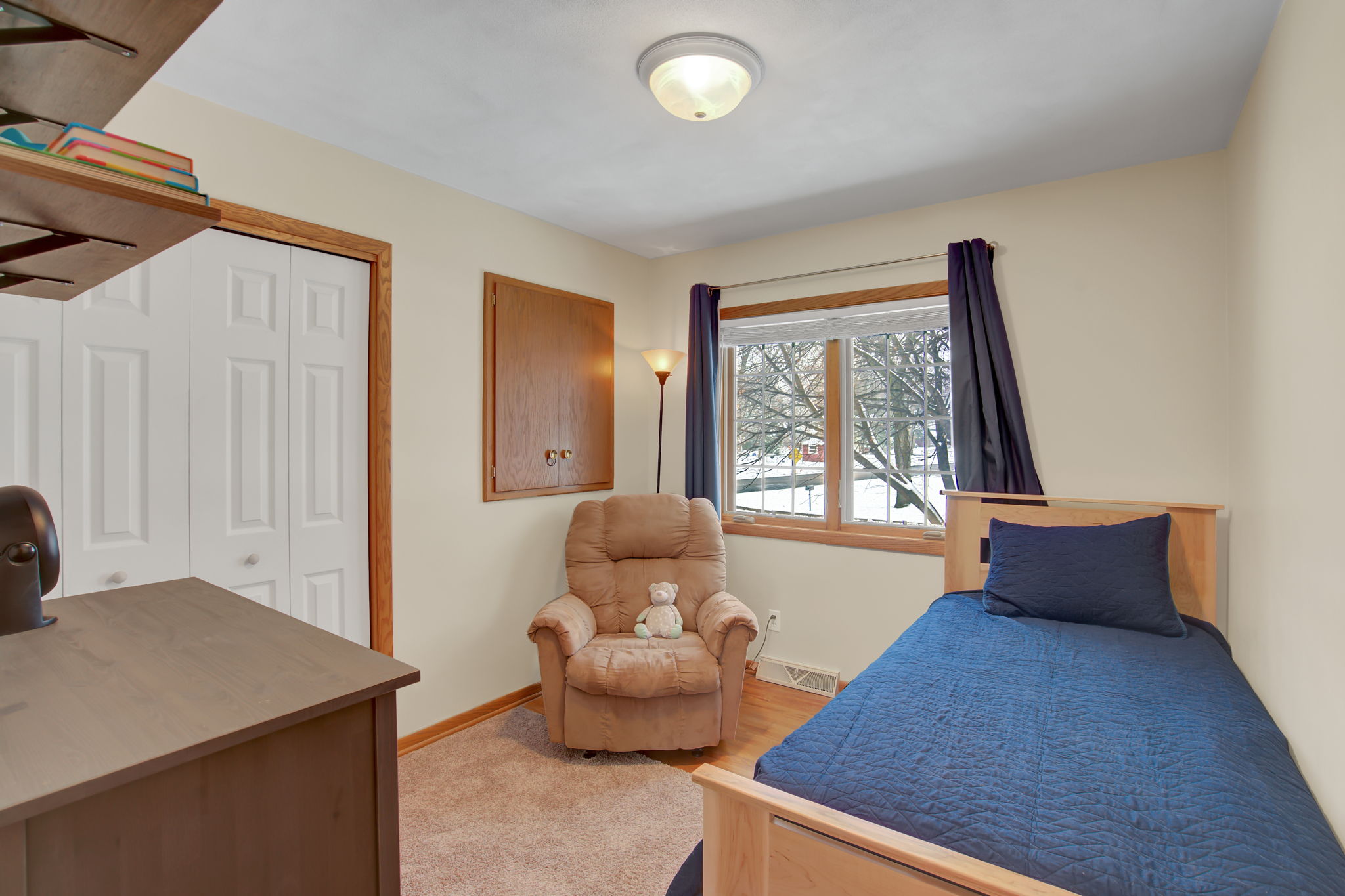 2181 Lakeaires Blvd, White Bear Lake, MN 55110, US Photo 11
