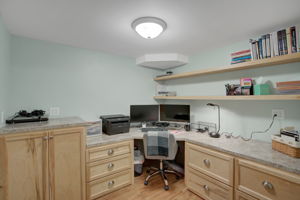 2181 Lakeaires Blvd, White Bear Lake, MN 55110, US Photo 23