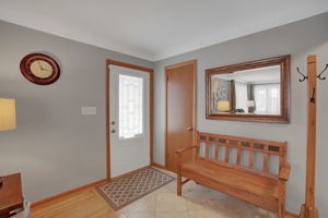 2181 Lakeaires Blvd, White Bear Lake, MN 55110, US Photo 11