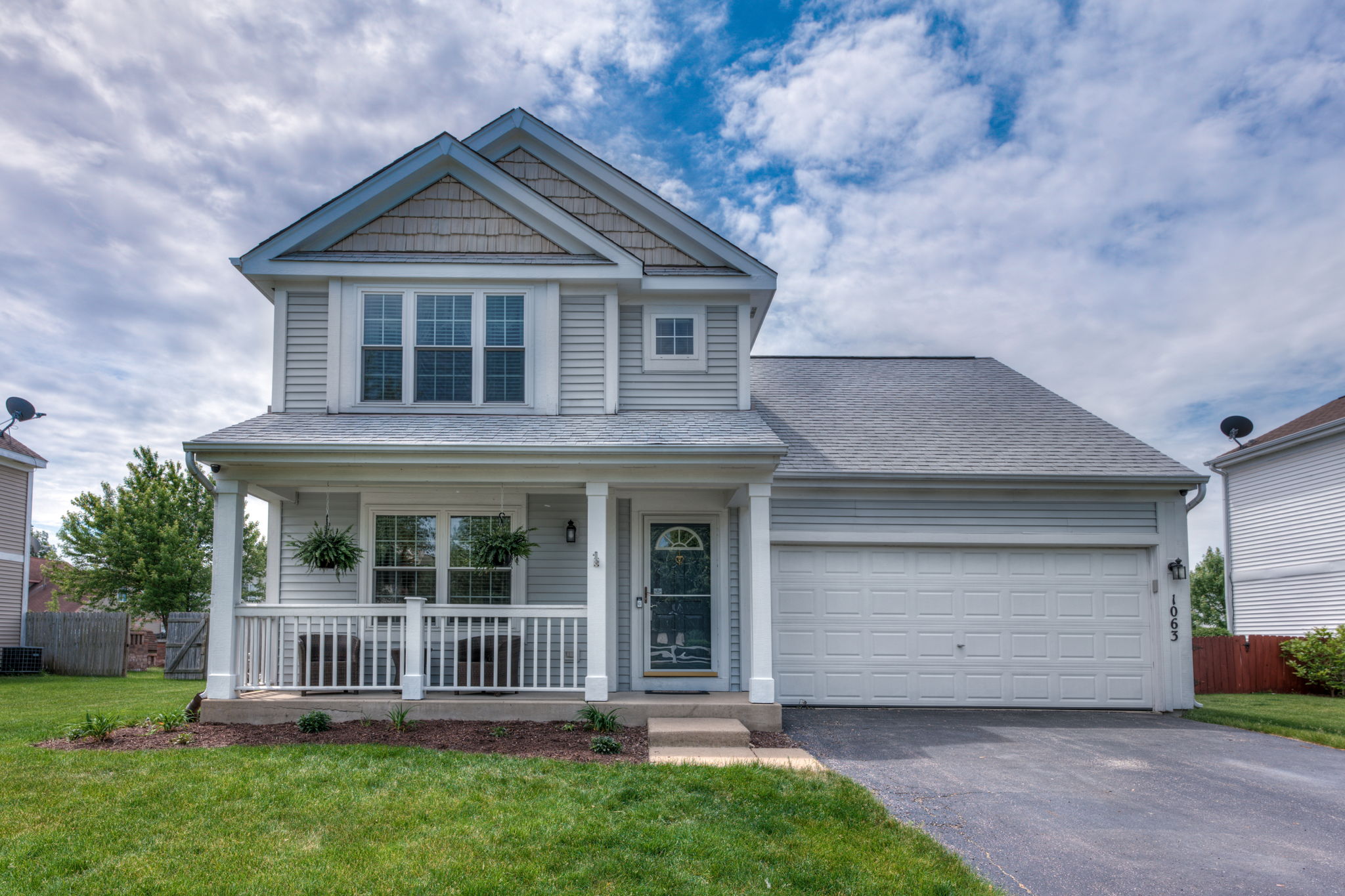 1063 Golden Oaks Pkwy, Aurora, IL 60506 ArchiPix