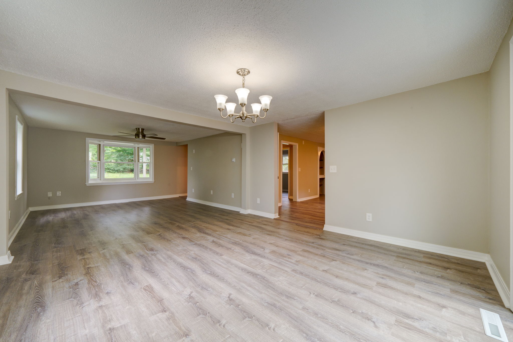 569 Norwich Rd, Plainfield, CT 06374, USA Photo 13