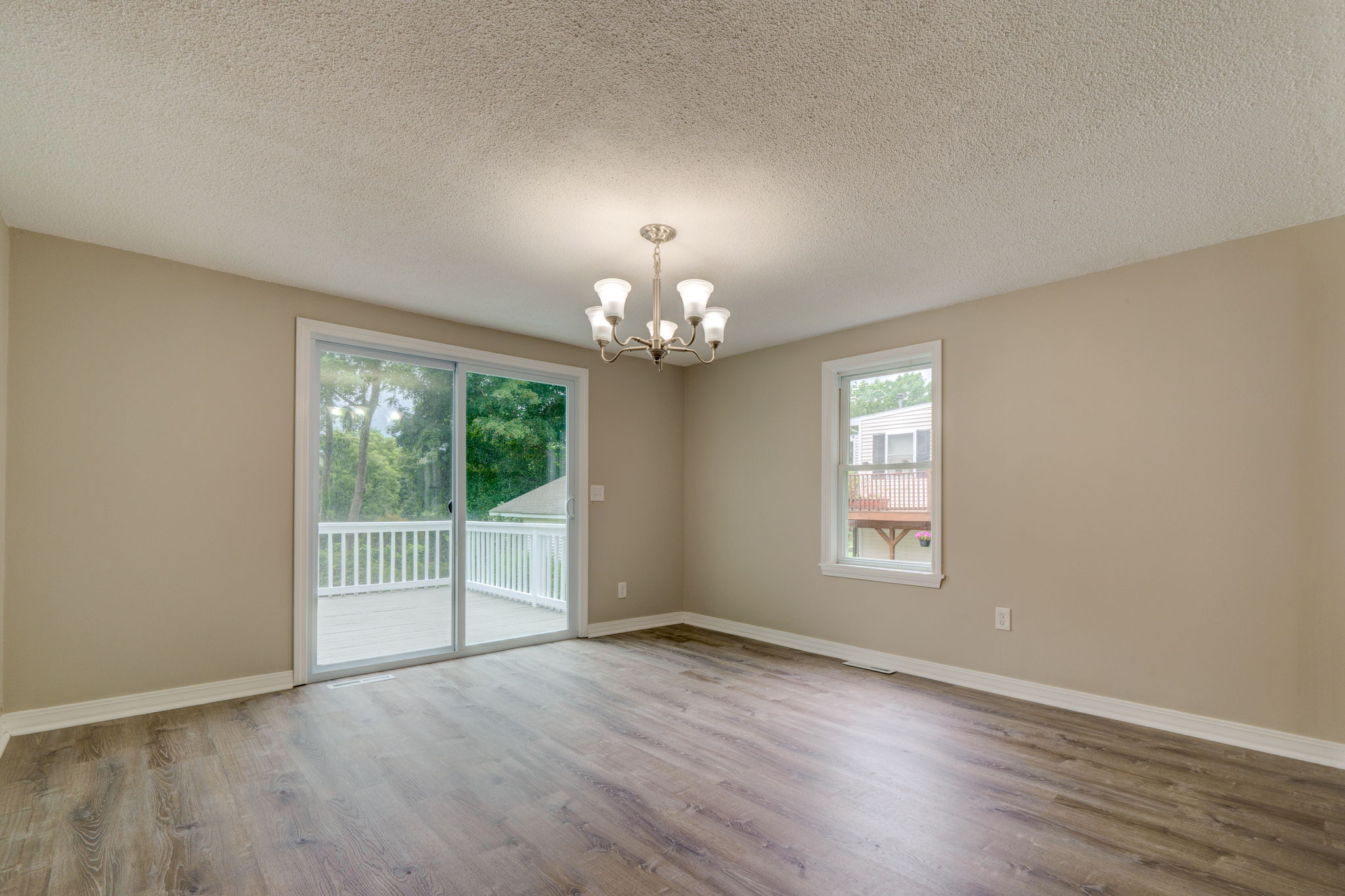 569 Norwich Rd, Plainfield, CT 06374, USA Photo 11