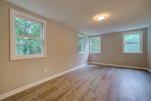 569 Norwich Rd, Plainfield, CT 06374, USA Photo 22