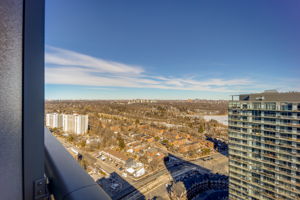 105 The Queensway - Unit 3014, Toronto, ON M6S 5B5, CA Photo 36