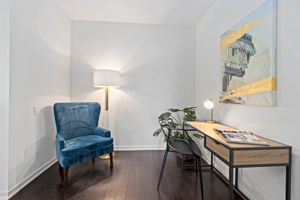 105 The Queensway - Unit 3014, Toronto, ON M6S 5B5, CA Photo 17