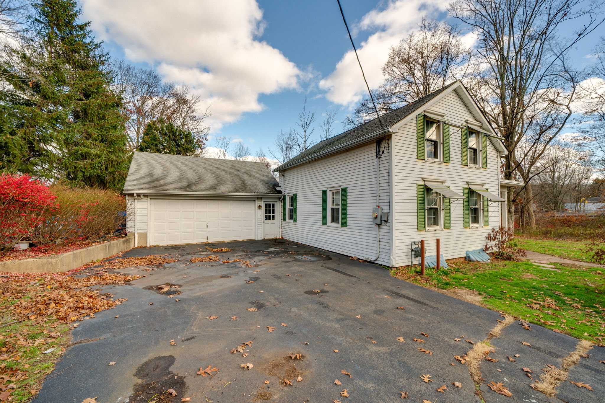 120 Curtiss St, Southington, CT 06489 Ed McCullough Photography