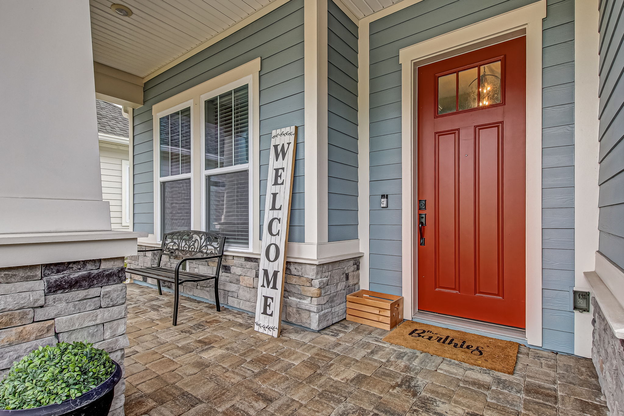 Front Entry Detail
