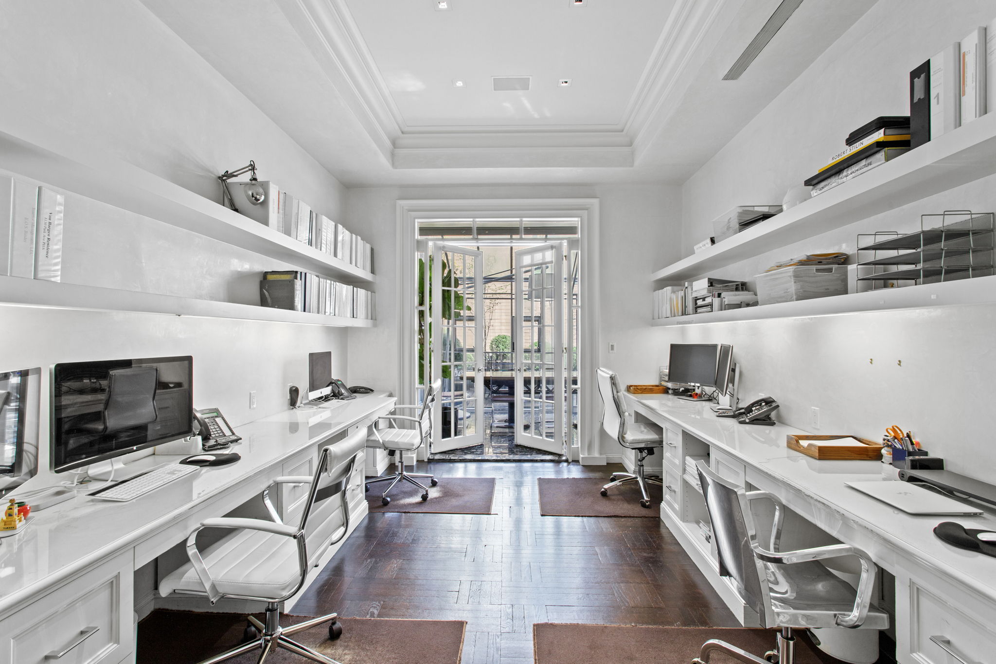 Parlor Floor Managing Member Offices