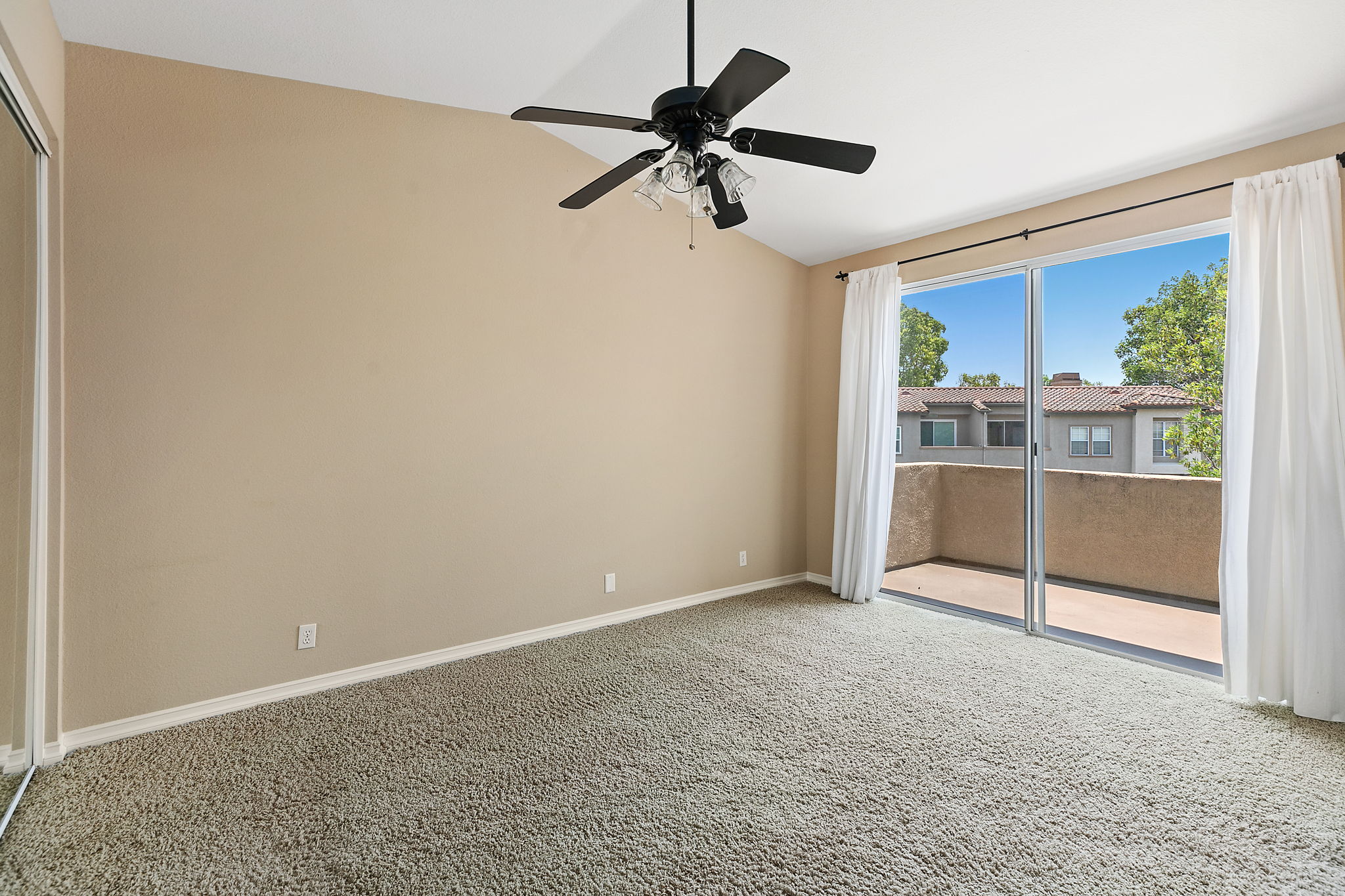 1 Vía Ermitas, Rancho Santa Margarita, CA 92688, USA Photo 17