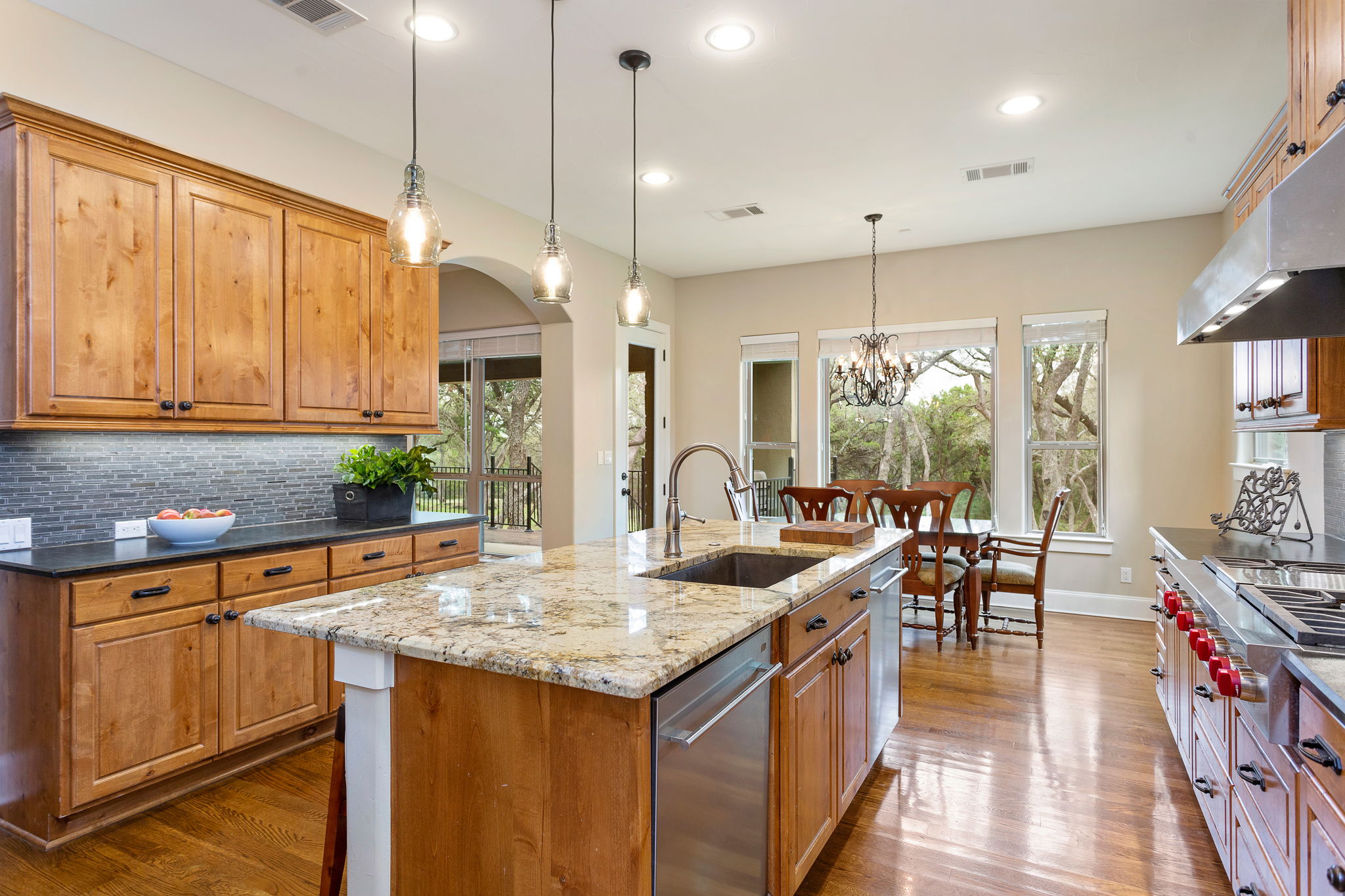 208 Chadwick Drive, Georgetown, TX 78628, US Photo 15