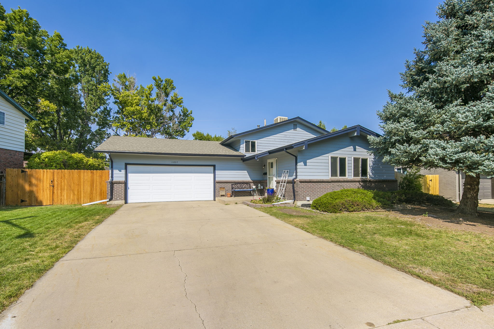 11897 W 62nd Ave, Arvada, CO 80004 8z Real Estate