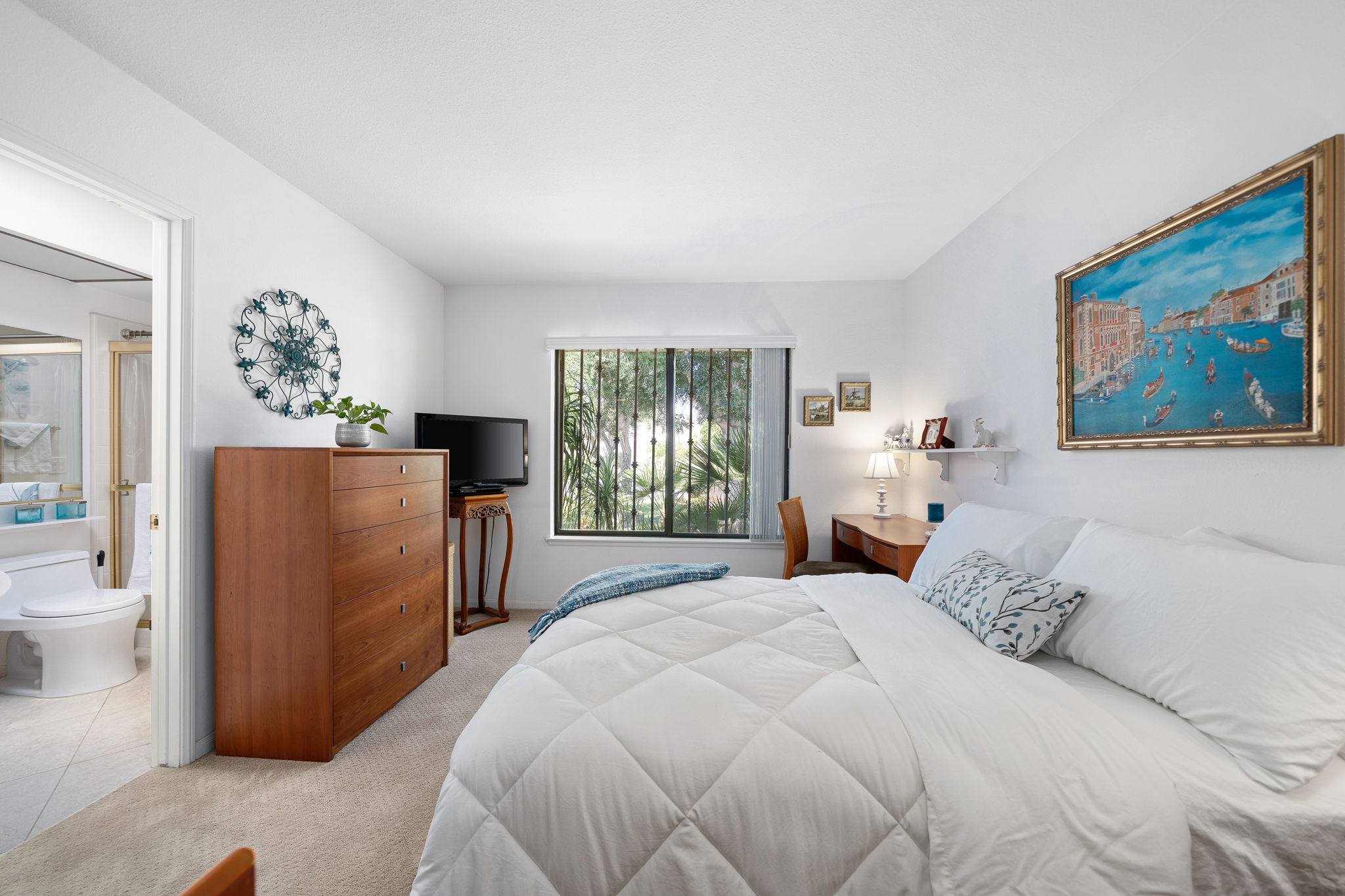 48131 Cll Seranas, La Quinta, CA 92253, USA Photo 19