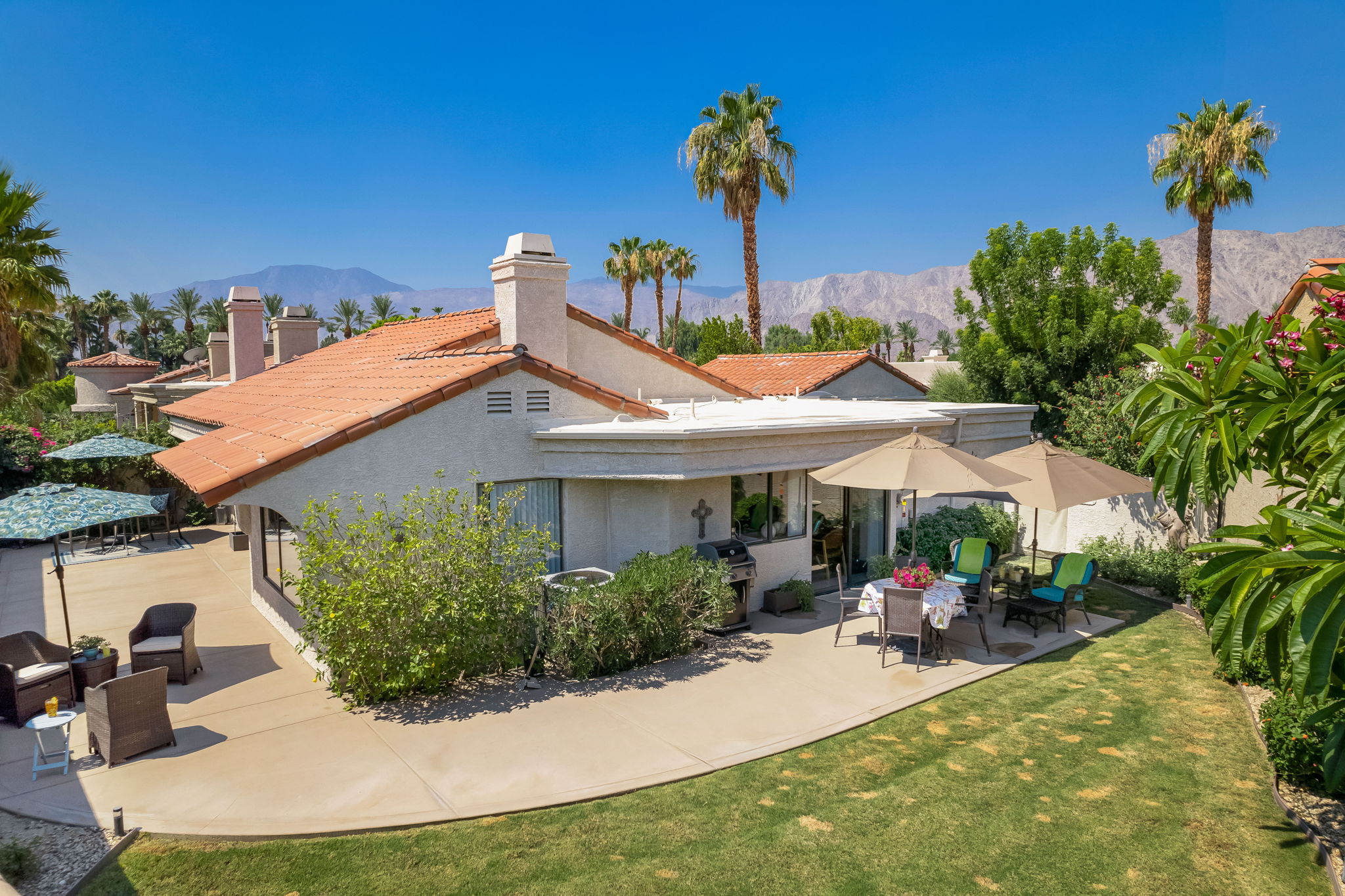 48131 Cll Seranas, La Quinta, CA 92253, USA Photo 1