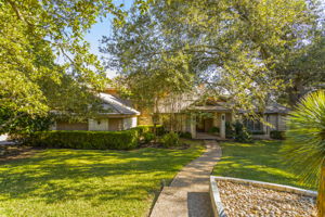 83 Pascal Ln, Austin, TX 78746, US Photo 39