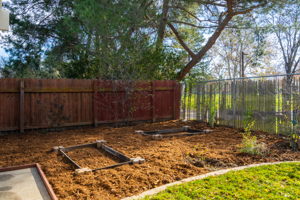 1336 Brown Dr, Davis, CA 95616, USA Photo 33