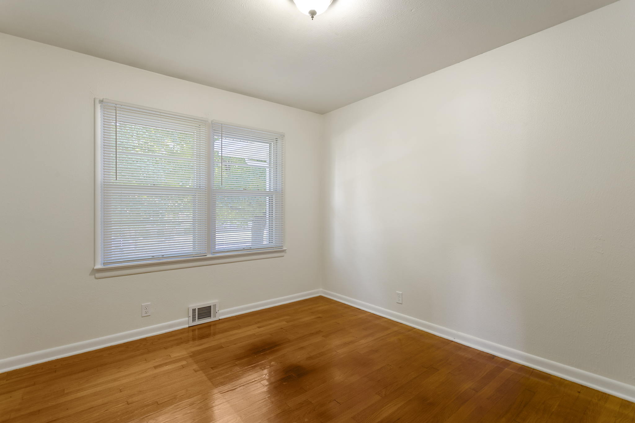 905 S A St, Farmington, MO 63640, USA Photo 10