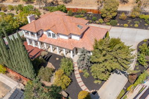 822 Navaronne Way, Concord, CA 94518, USA Photo 2