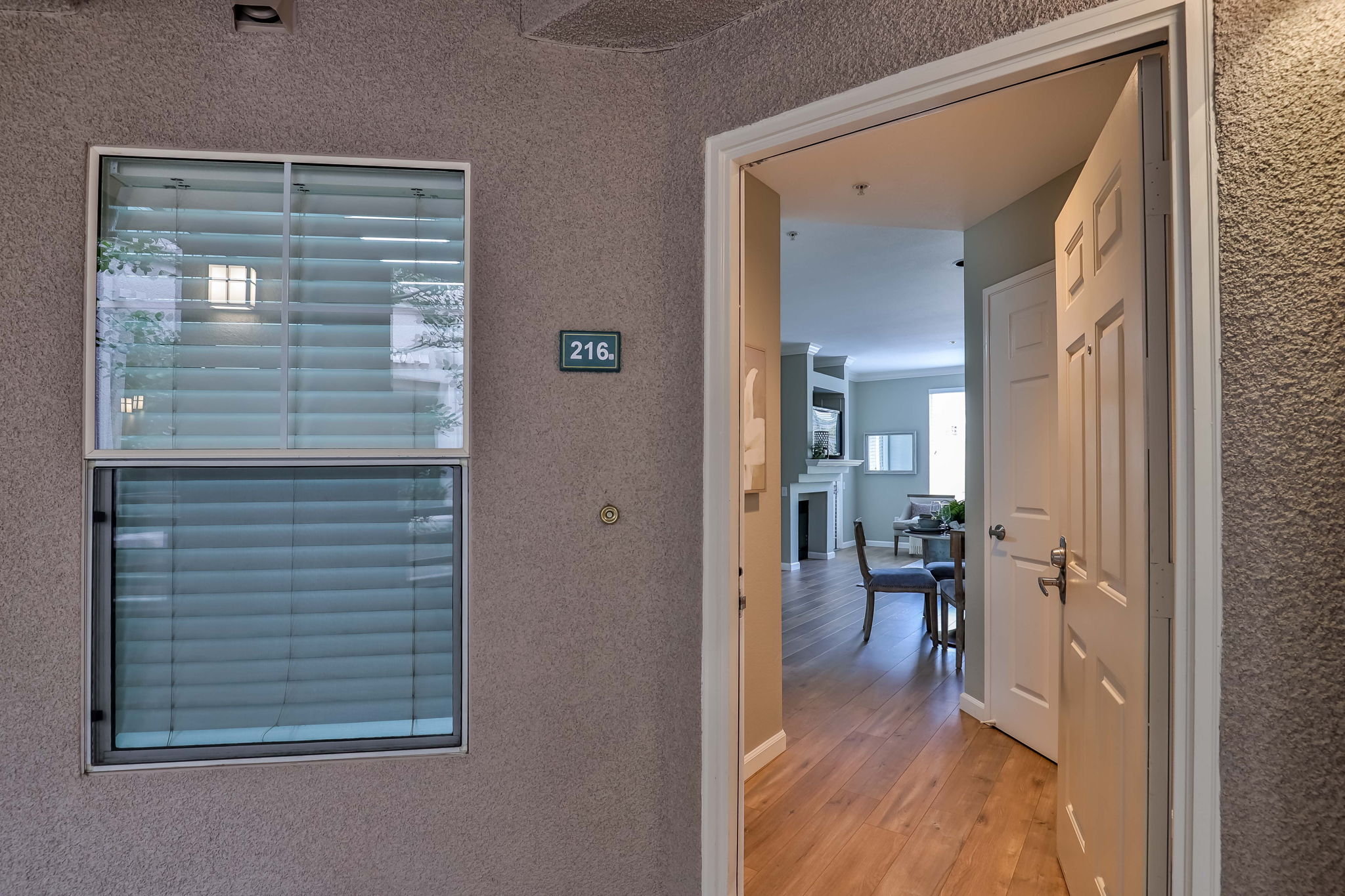 180 Caldecott Ln 216, Oakland, CA 94618, US Photo 3