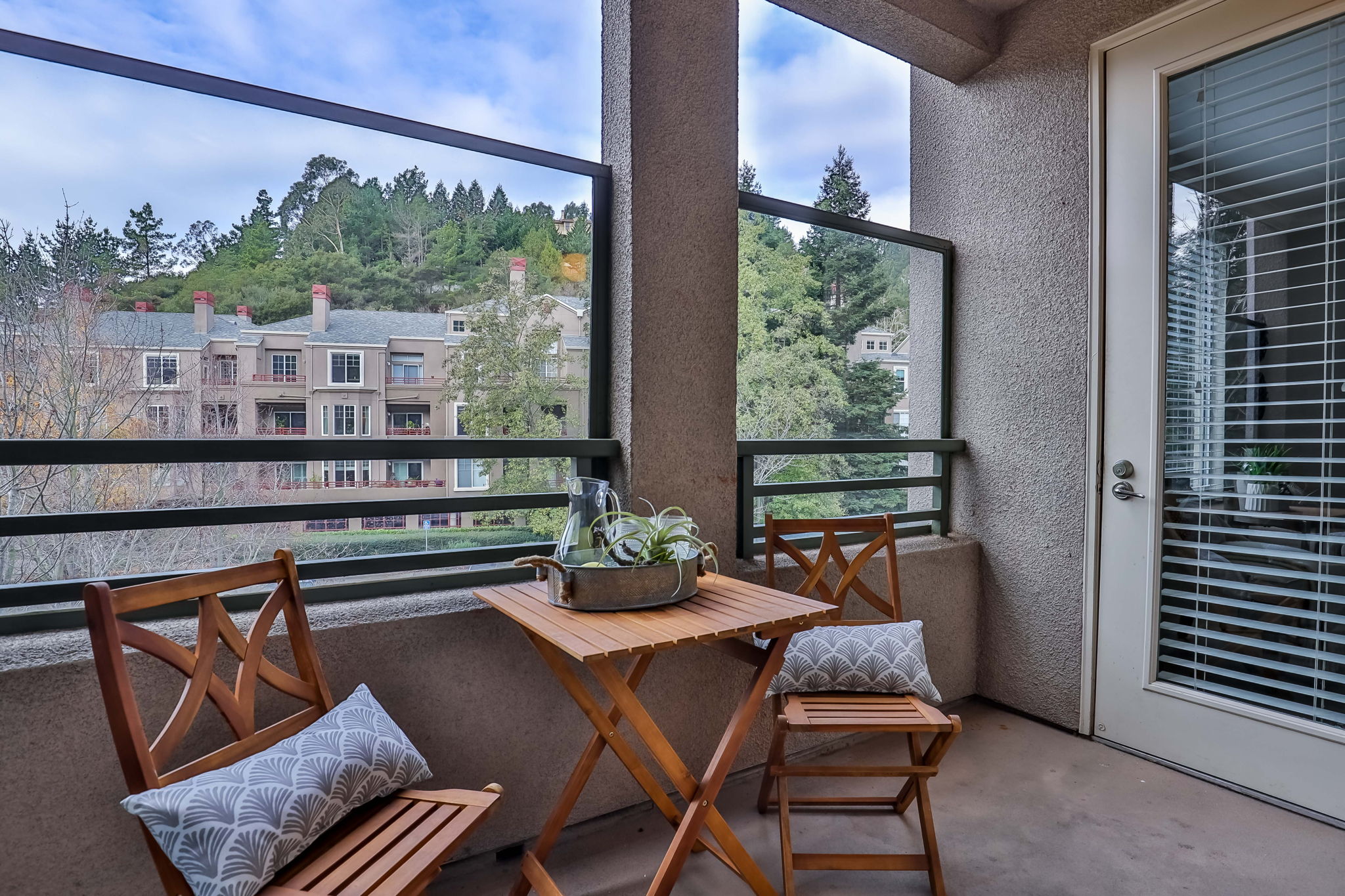 180 Caldecott Ln 216, Oakland, CA 94618, US Photo 17