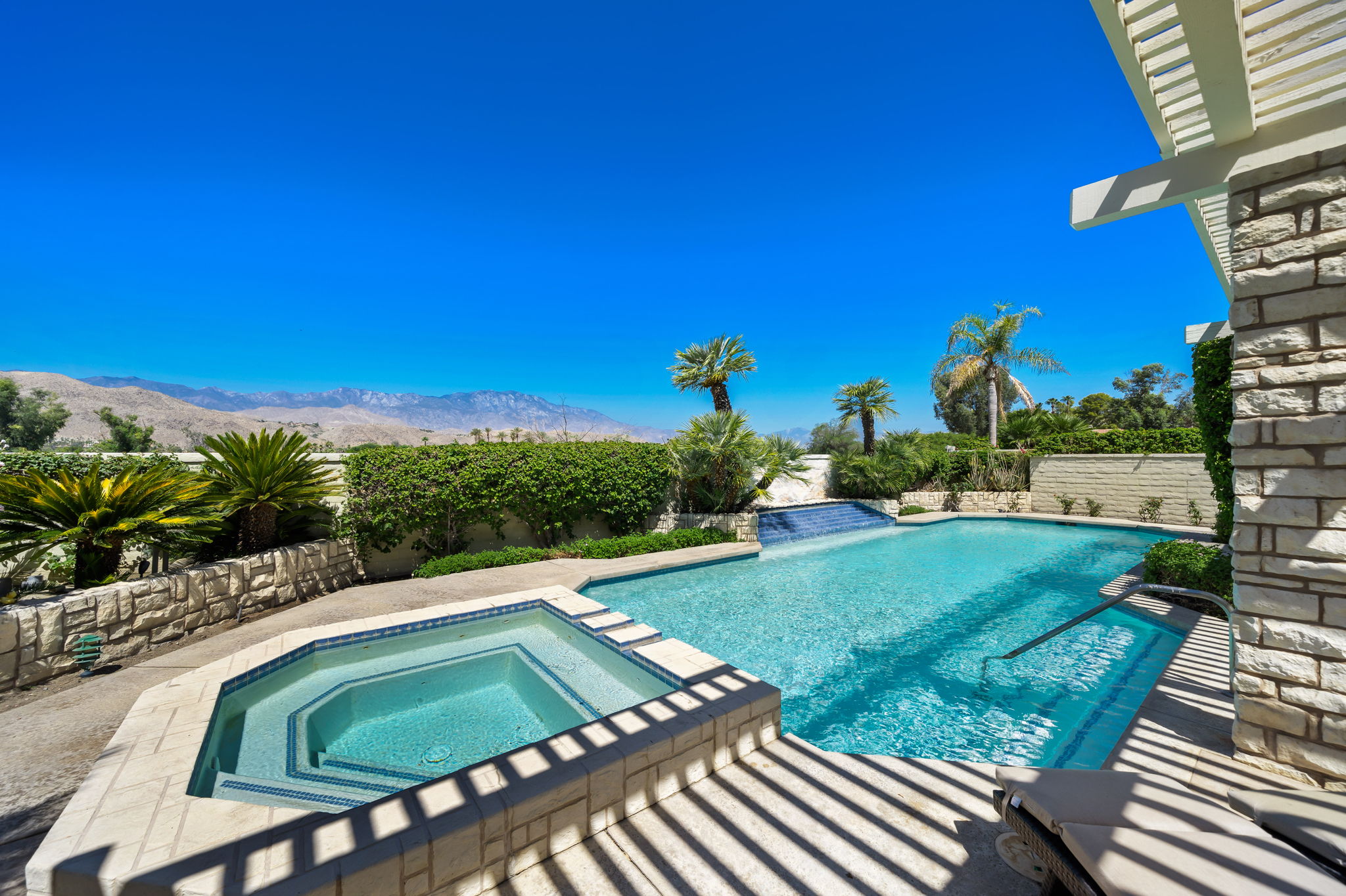 74 Mayfair Dr, Rancho Mirage, CA 92270, US Photo 38