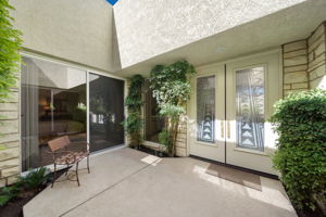 74 Mayfair Dr, Rancho Mirage, CA 92270, US Photo 7