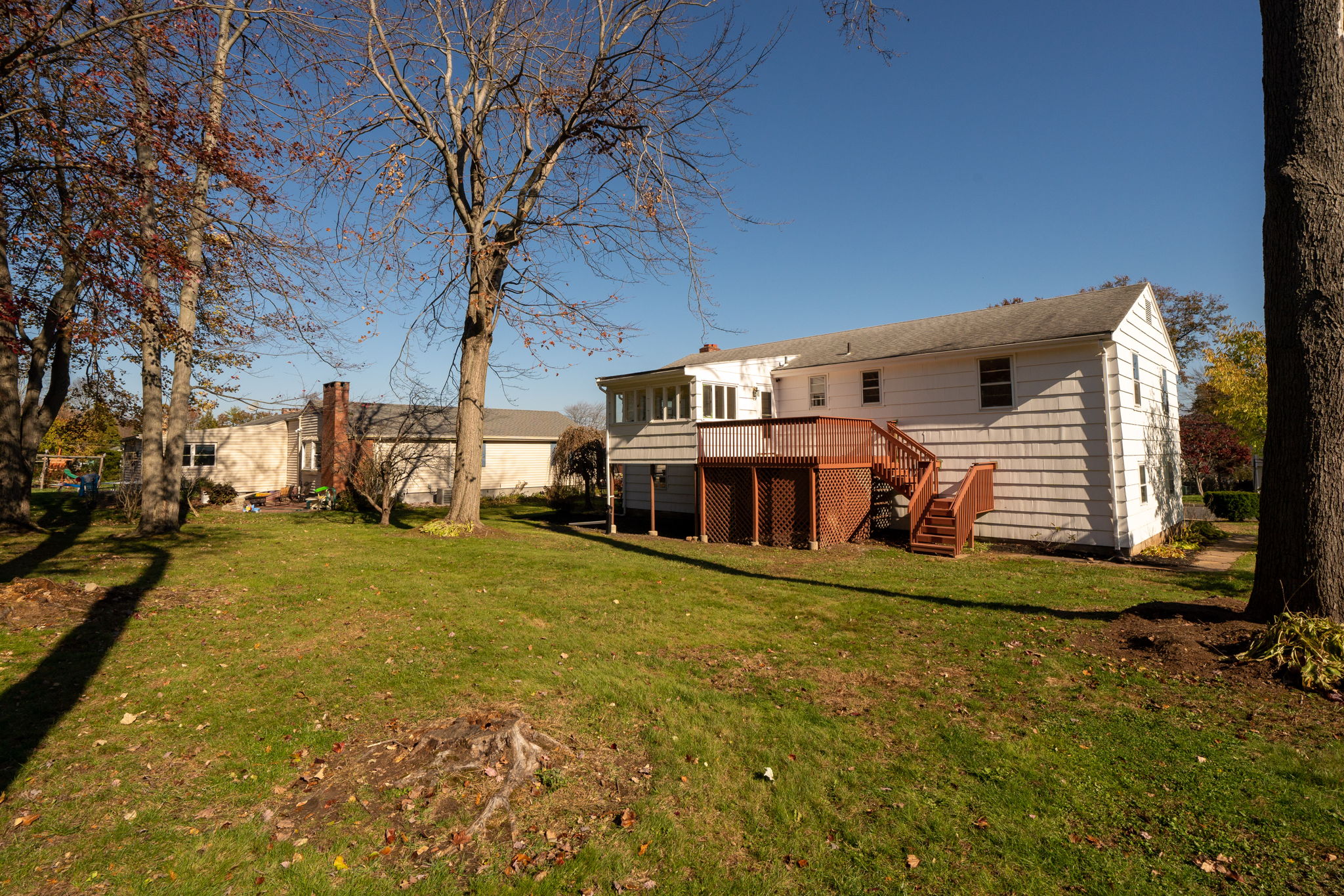 65 Ridge Crest Cir, Wethersfield, CT 06109, US Photo 5