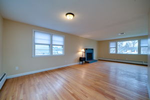 65 Ridge Crest Cir, Wethersfield, CT 06109, US Photo 14