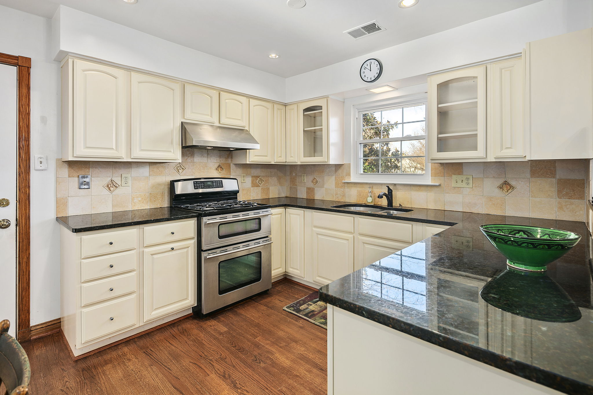 11050 Bishopsgate Ct, Reston, VA 20194, USA Photo 19