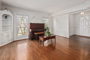 11050 Bishopsgate Ct, Reston, VA 20194, USA Photo 12