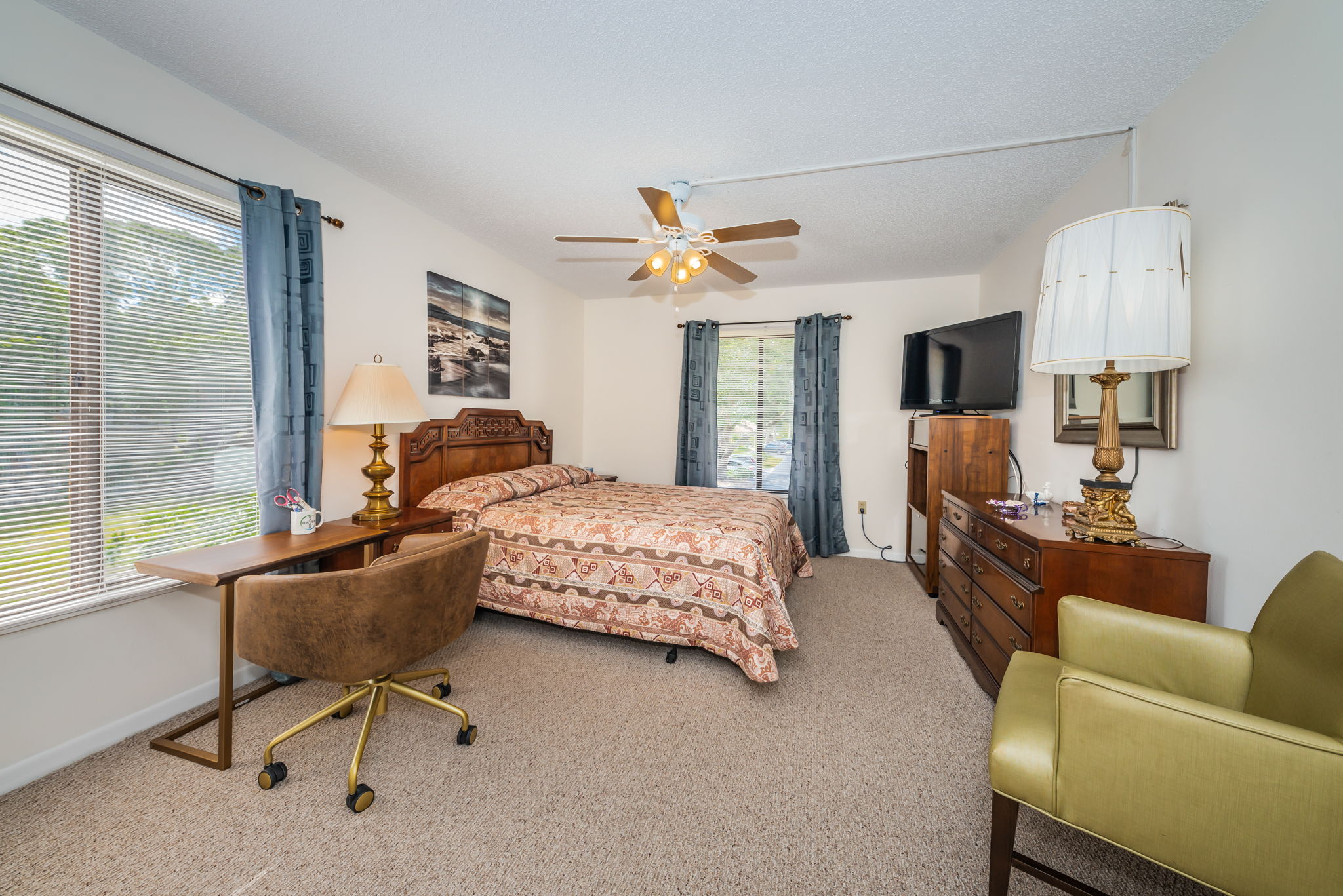 Master Bedroom1a