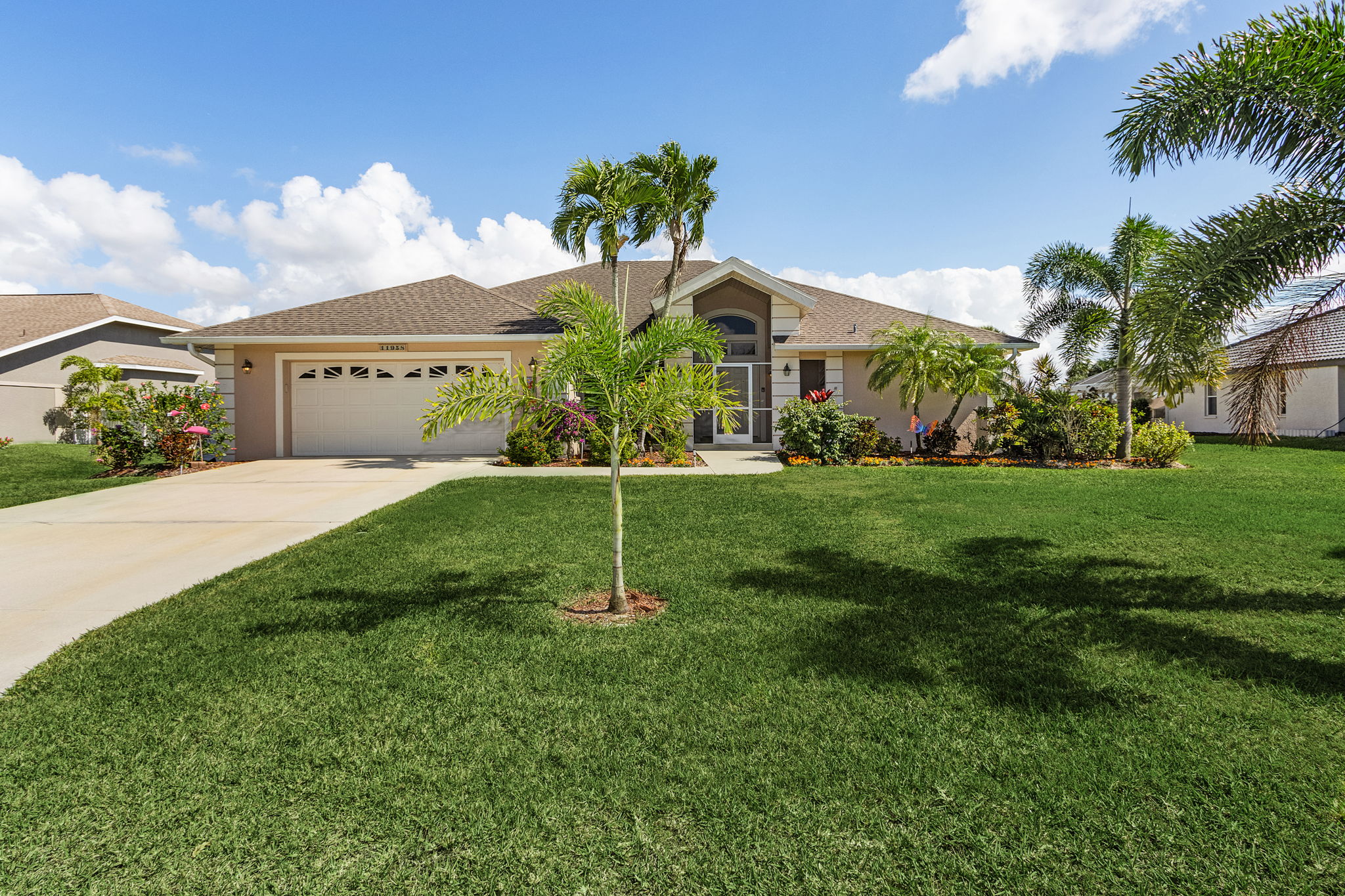 11958 Royal Tee Cir, Cape Coral, FL 33991, US Photo 1