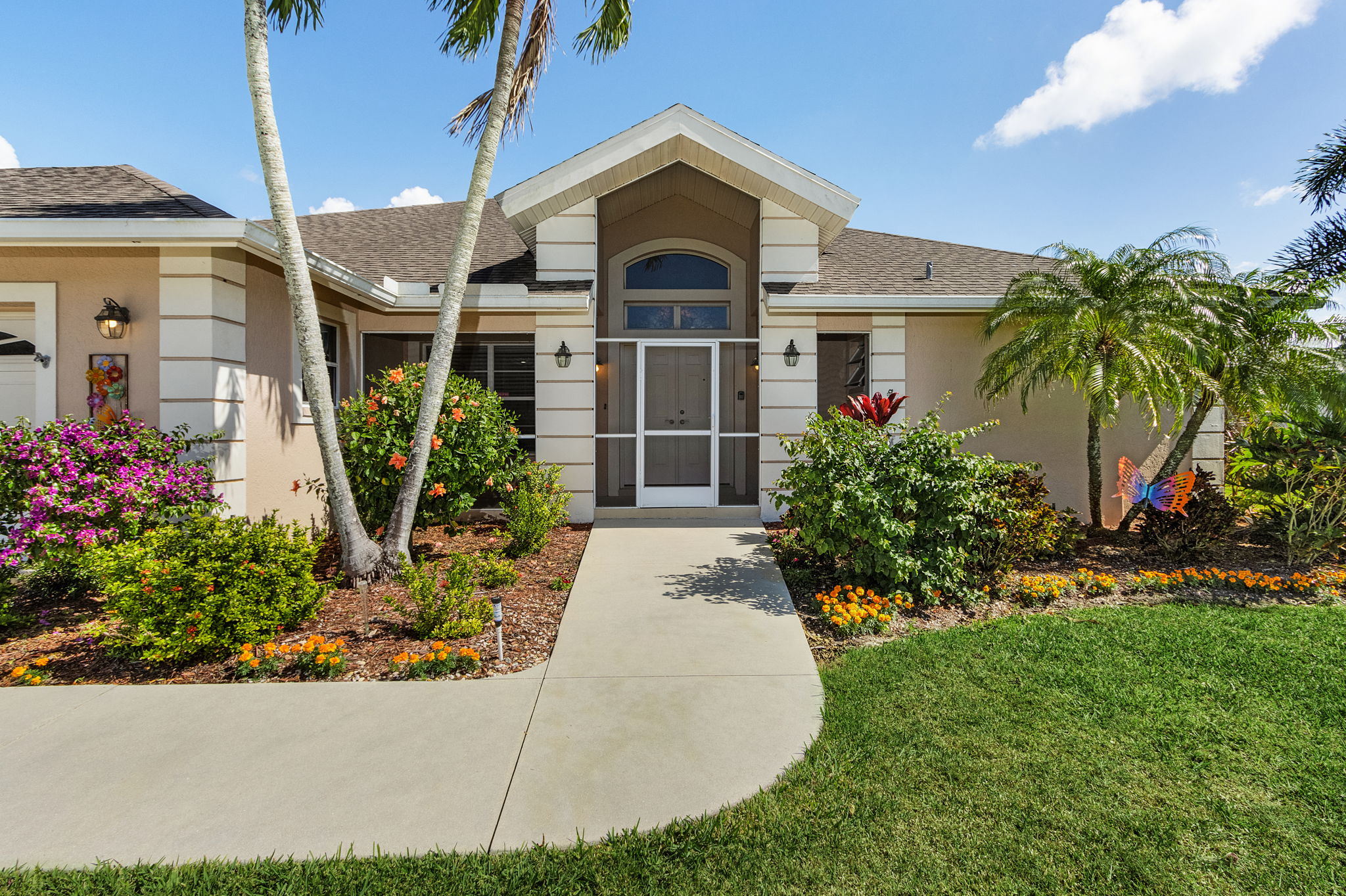 11958 Royal Tee Cir, Cape Coral, FL 33991, US Photo 4