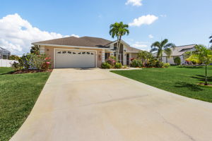 11958 Royal Tee Cir, Cape Coral, FL 33991, US Photo 2