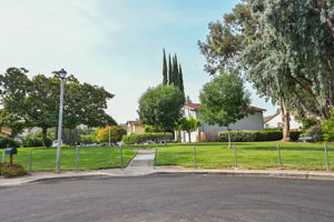 4418 Shell Bark Ct, Concord, CA 94521, USA Photo 19