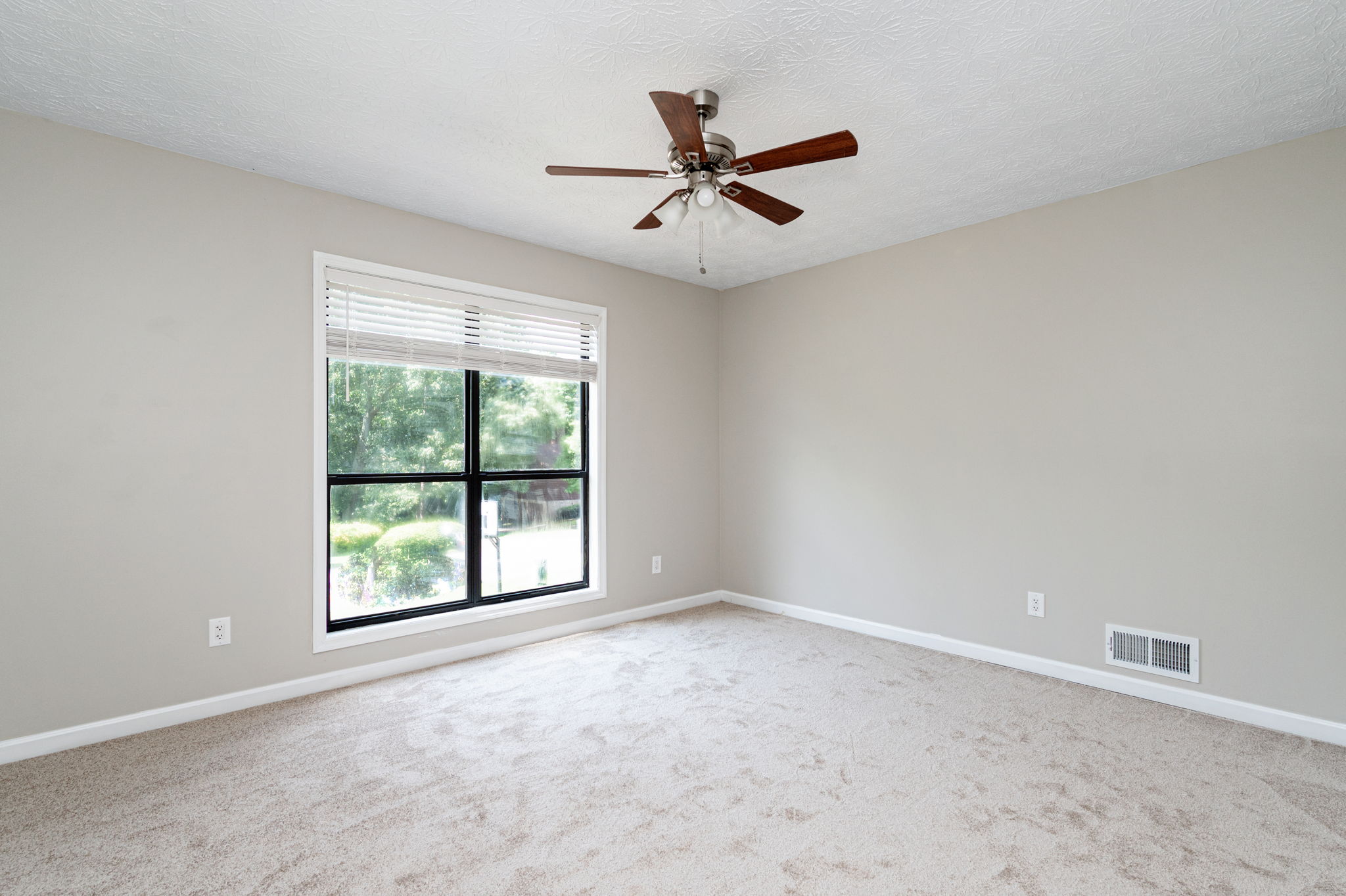 1318 Shiloh Trail E Northwest, Kennesaw, GA 30144, US Photo 24