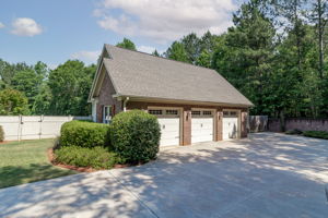 Detached 3 Car Garage