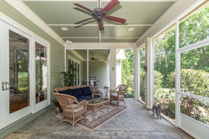 Screened-in Porch