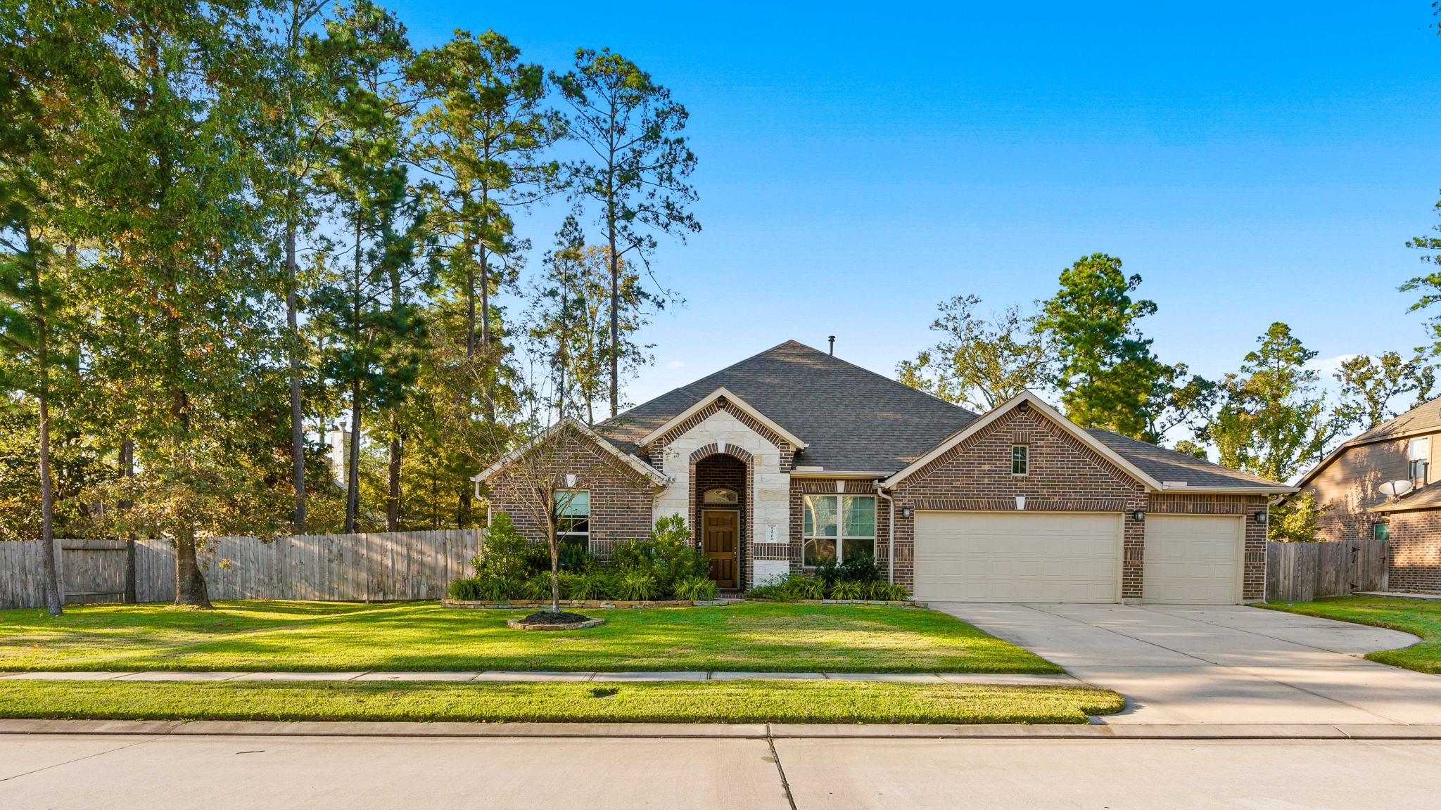 14212 Sawtooth Forest Trail, Conroe, TX 77384 Houston Real Estate Media