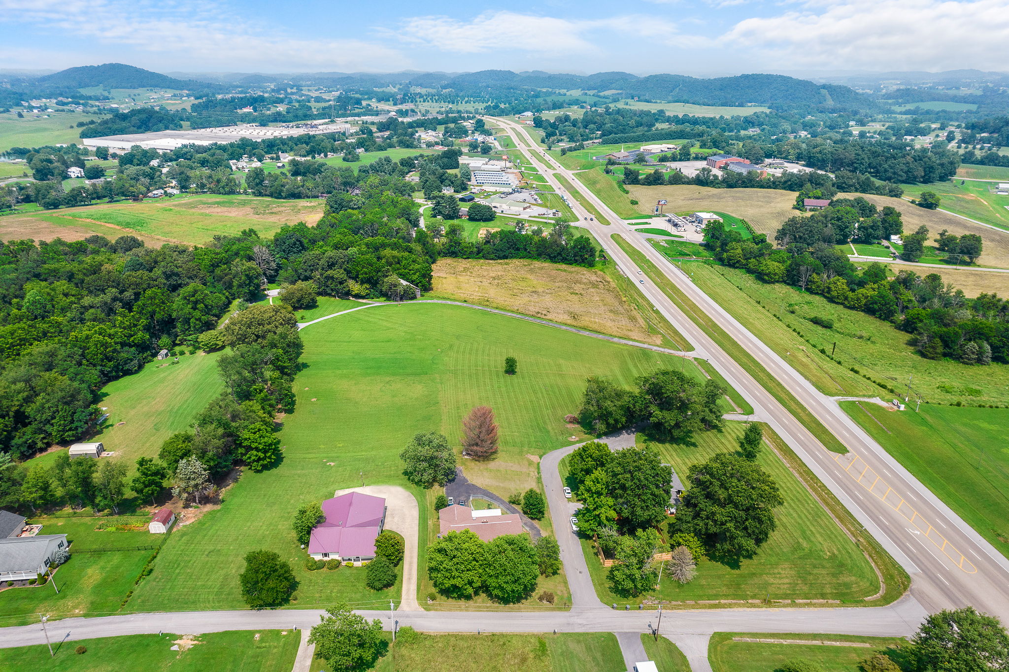 82 Jay Brooks St, Greeneville, TN 37745 Rideout Media