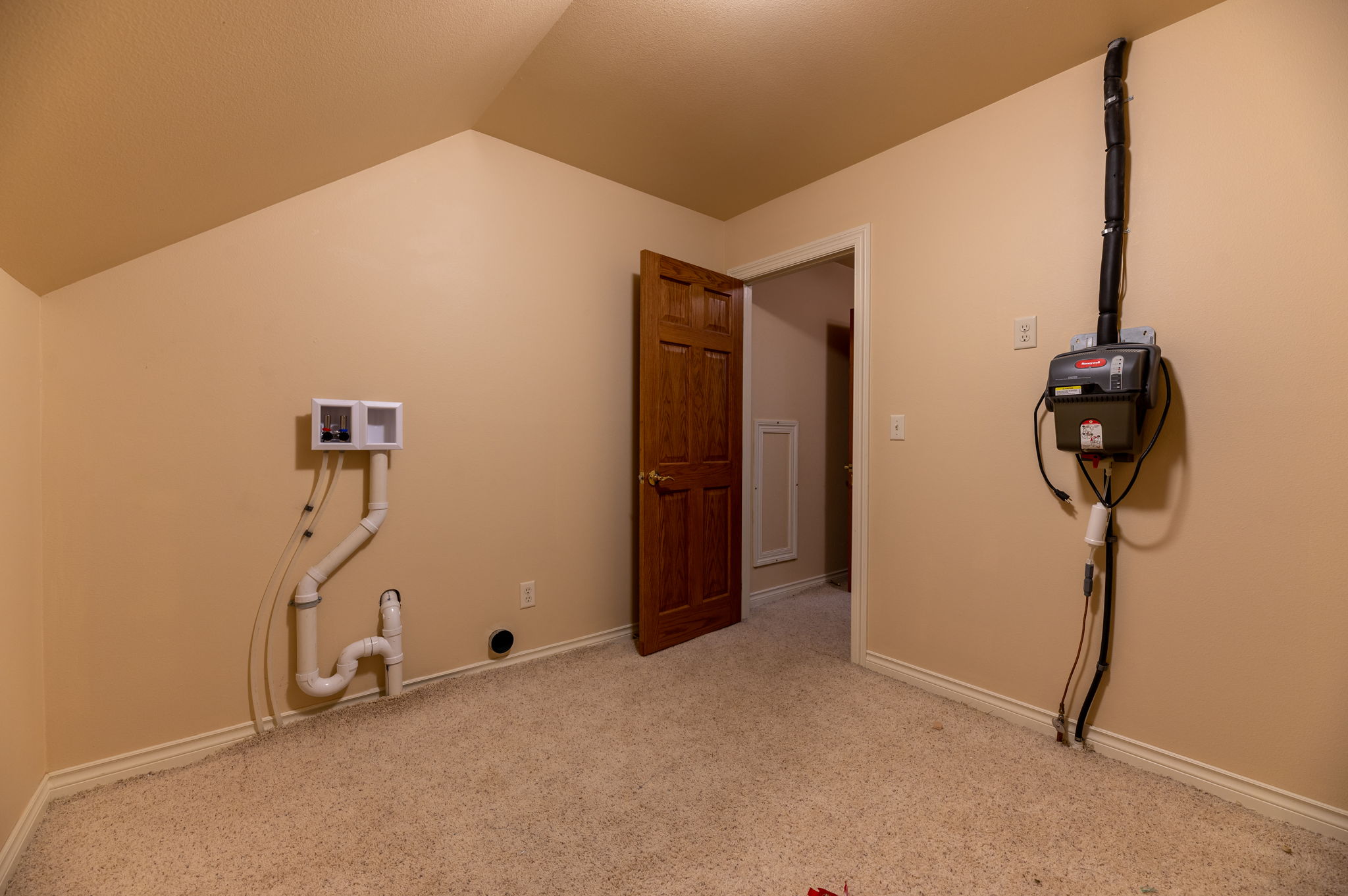 611 N 3rd St, Spearfish, SD 57783, US Photo 32