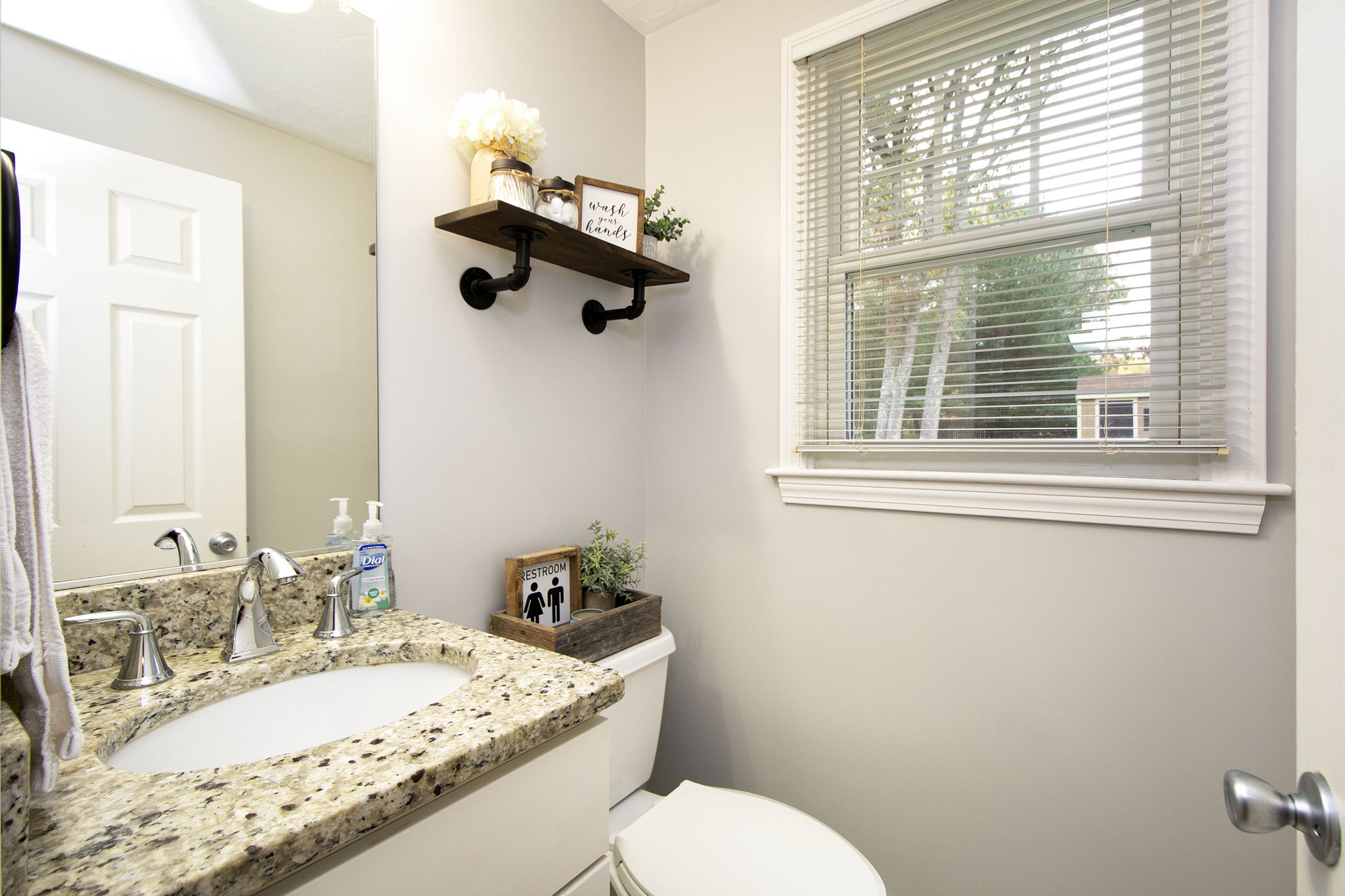 83 S Meadow Rd, Plymouth, MA 02360, US Photo 8