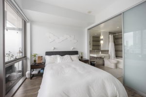 70 Distillery Lane - Unit 1508, Toronto, ON M5A 3C4, CA Photo 16