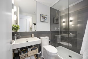 70 Distillery Lane - Unit 1508, Toronto, ON M5A 3C4, CA Photo 14