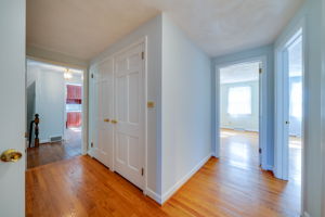 29 Blue Ridge Rd, Kensington, CT 06037, US Photo 28