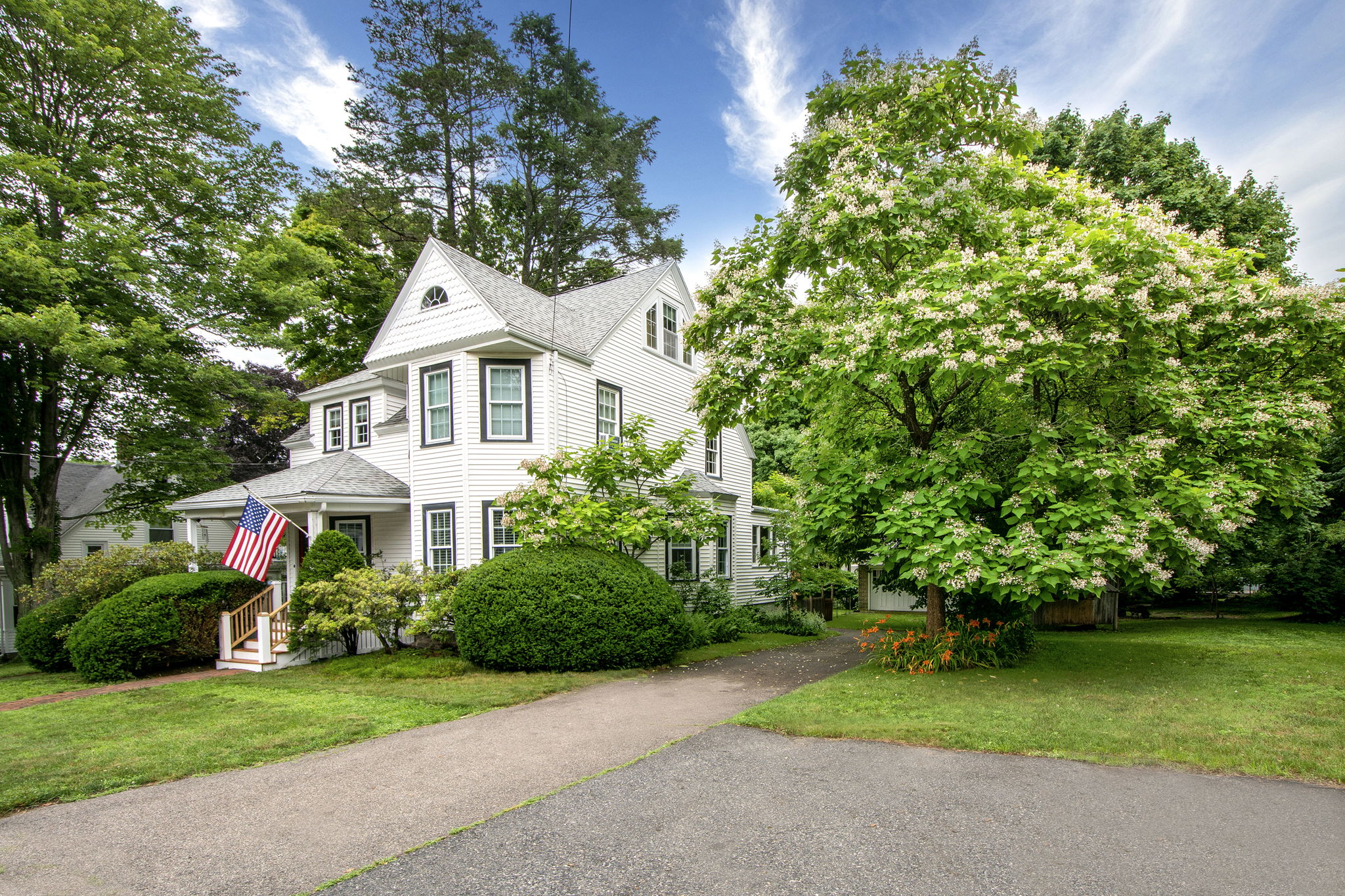 47 Torrey St, Weymouth, MA 02190 Tom Sheehan Photography