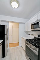 2736 Independence Ave, Bronx, NY 10463, USA Photo 10
